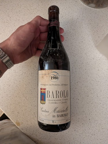 Bottiglia barolo 1980 - bottiglia,